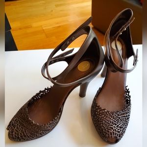 Melissa Shoes Treasure Heels women's 8 bronze practically new in box!
